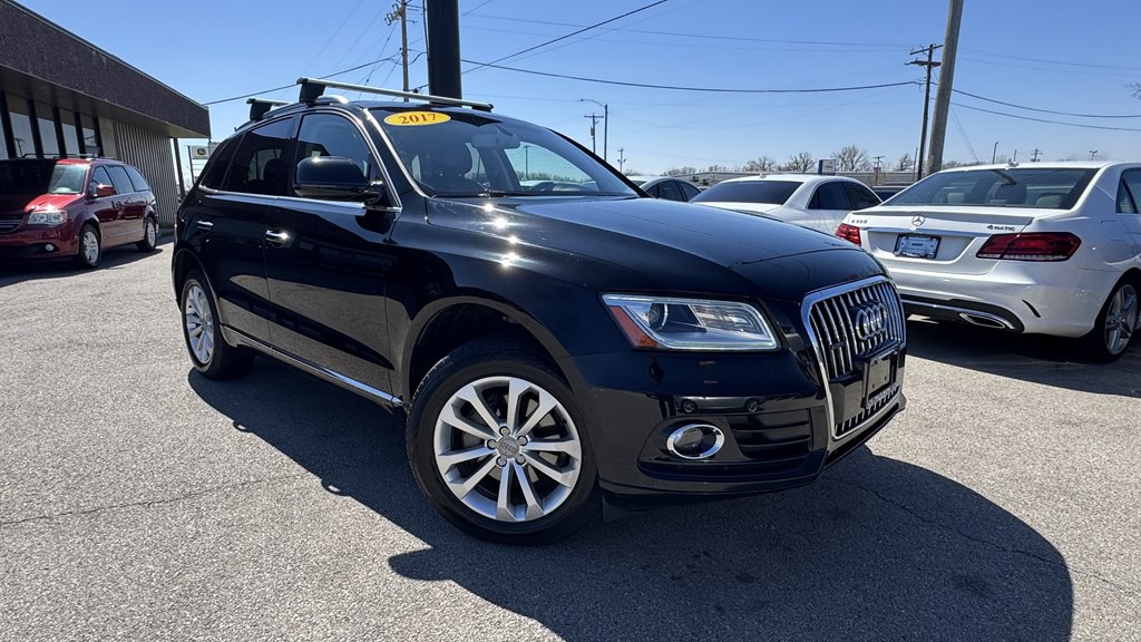 2017 Audi Q5 Image 2