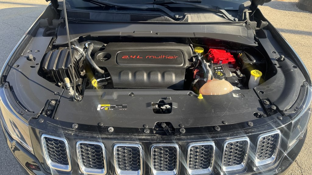 2019 Jeep Compass Image 9