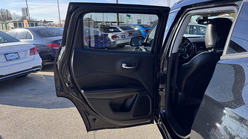 2019 Jeep Compass Image 20