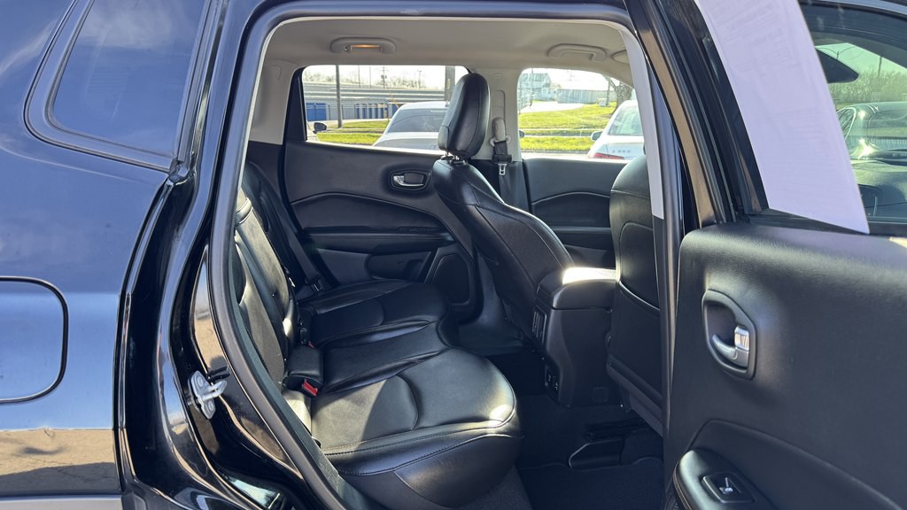 2019 Jeep Compass Image 24