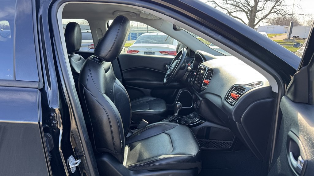 2019 Jeep Compass Image 27