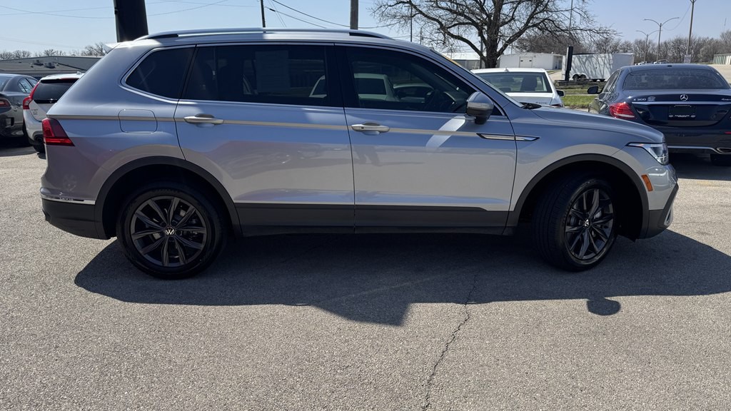 2022 Volkswagen Tiguan Image 9
