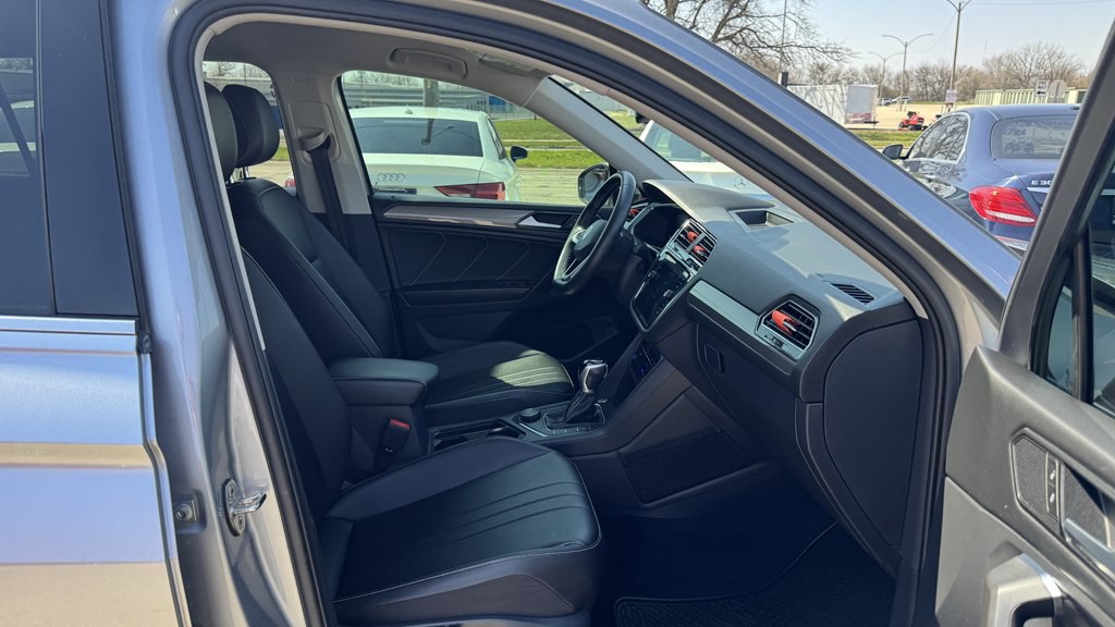 2022 Volkswagen Tiguan Image 28