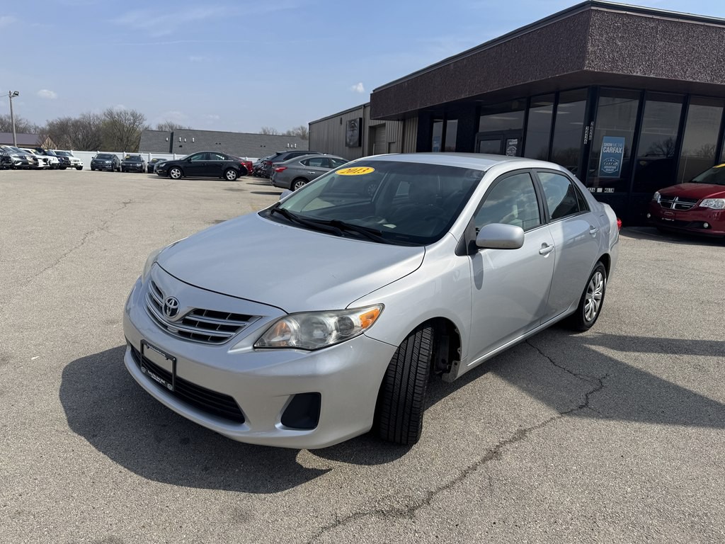 2013 Toyota Corolla Image 3