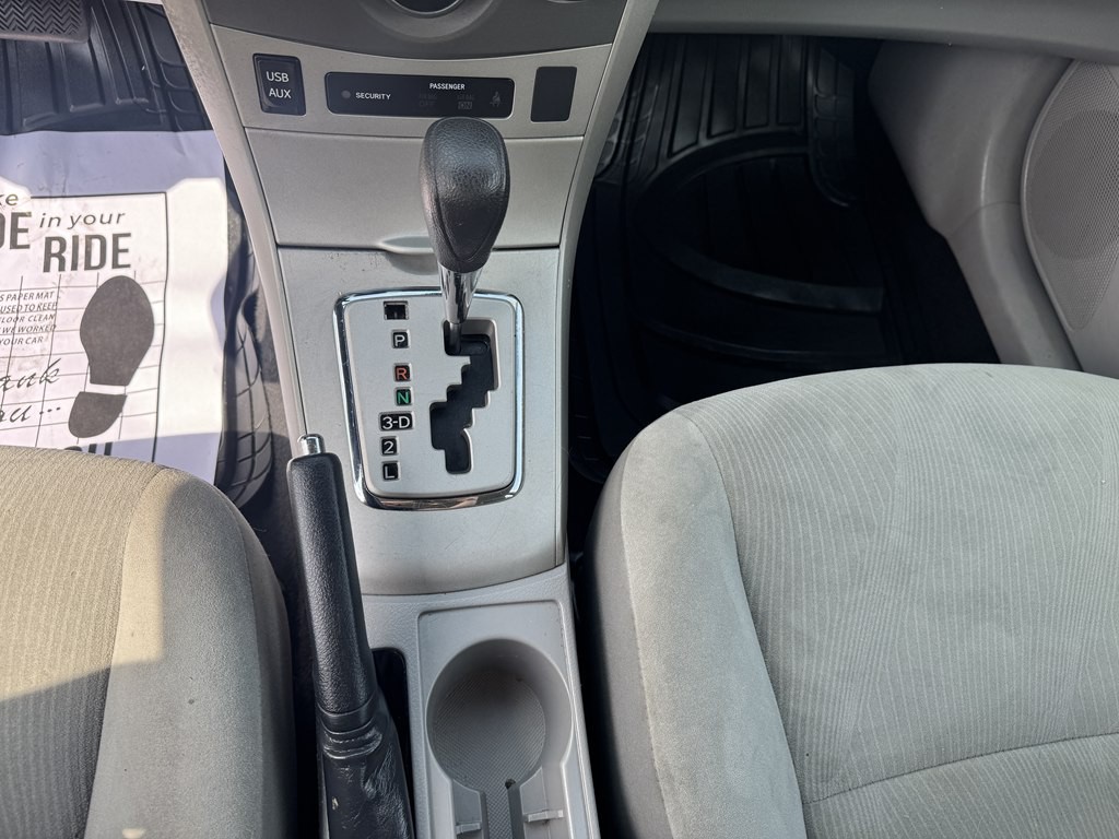 2013 Toyota Corolla Image 29