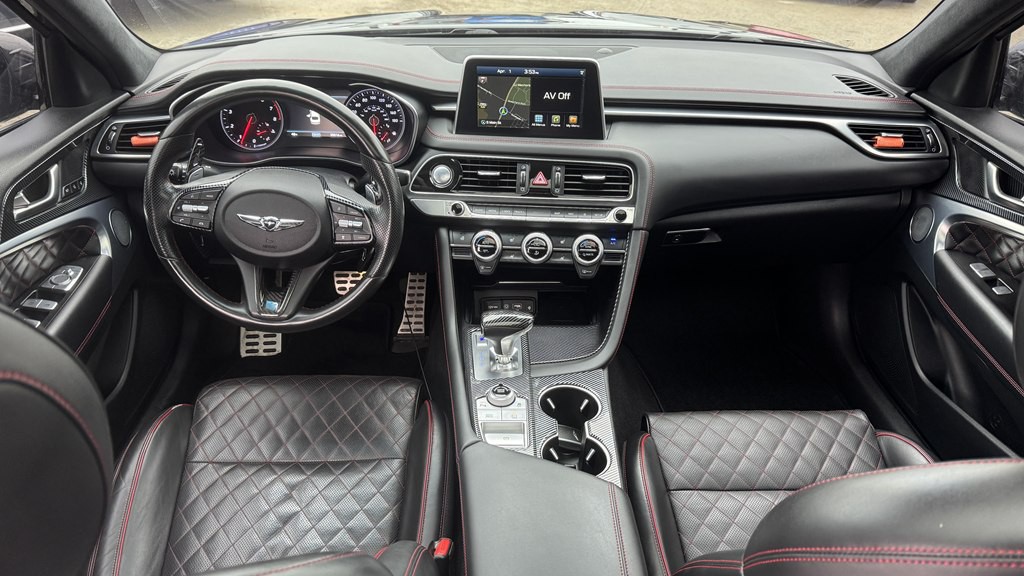 2019 Genesis G70 Image 24