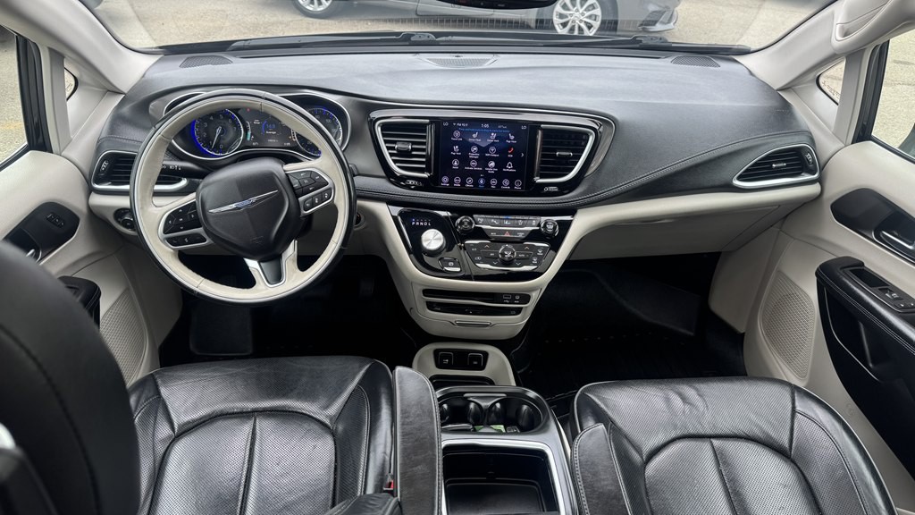2019 Chrysler Pacifica Image 24