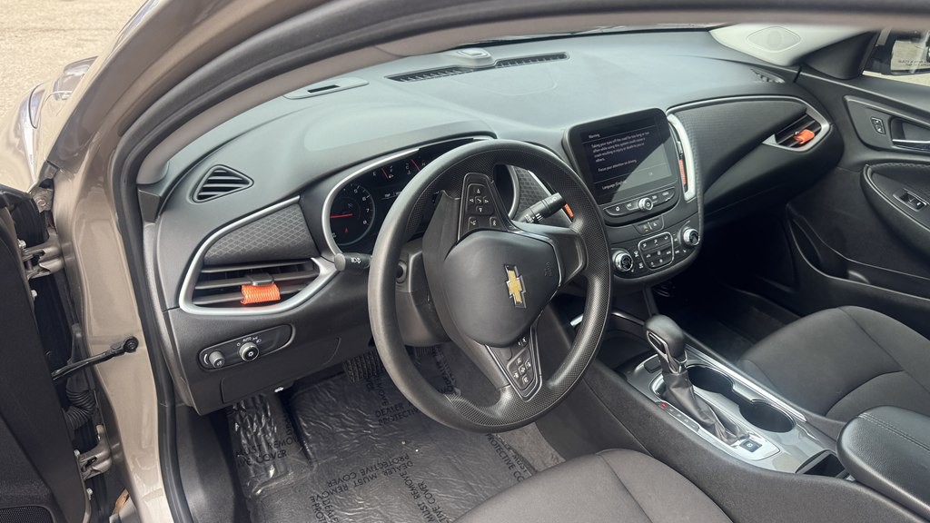 2023 Chevrolet Malibu Image 15