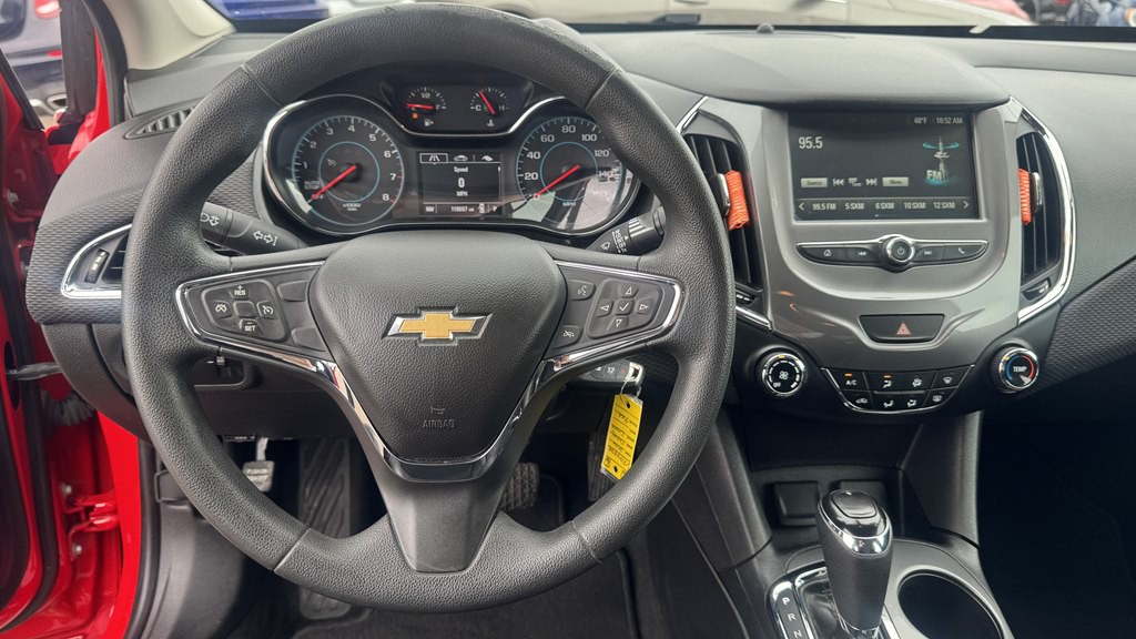 2016 Chevrolet Cruze Image 17