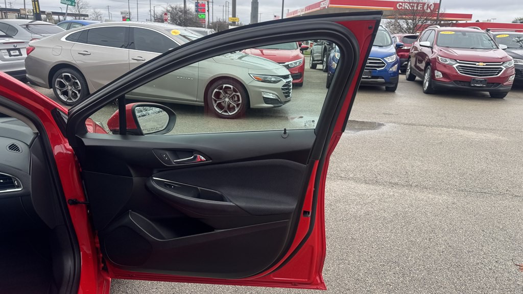 2016 Chevrolet Cruze Image 26