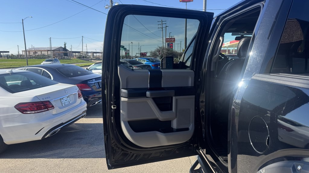 2016 Ford F-150 Image 19