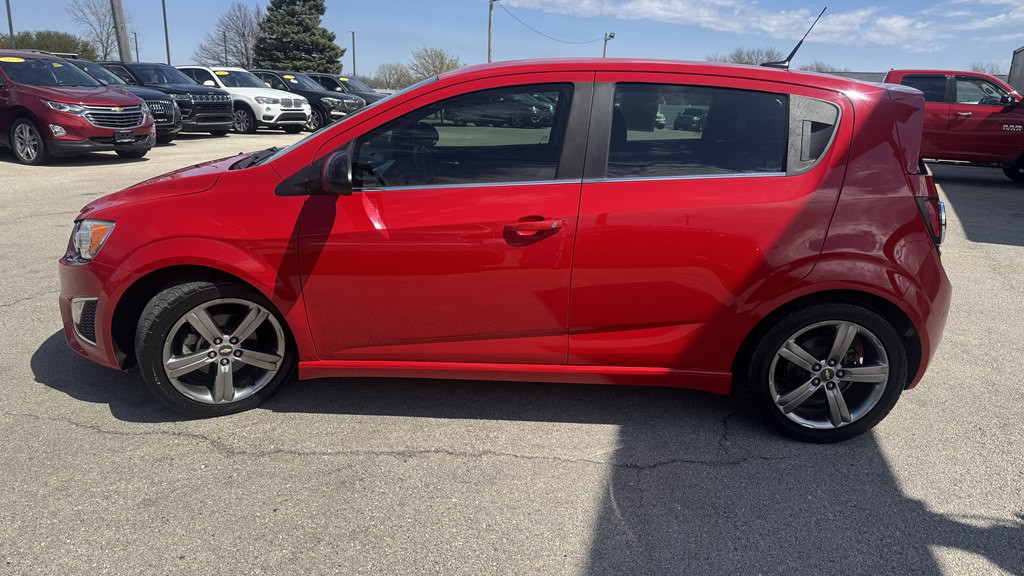 2013 Chevrolet Sonic Image 5