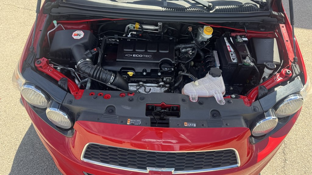 2013 Chevrolet Sonic Image 10