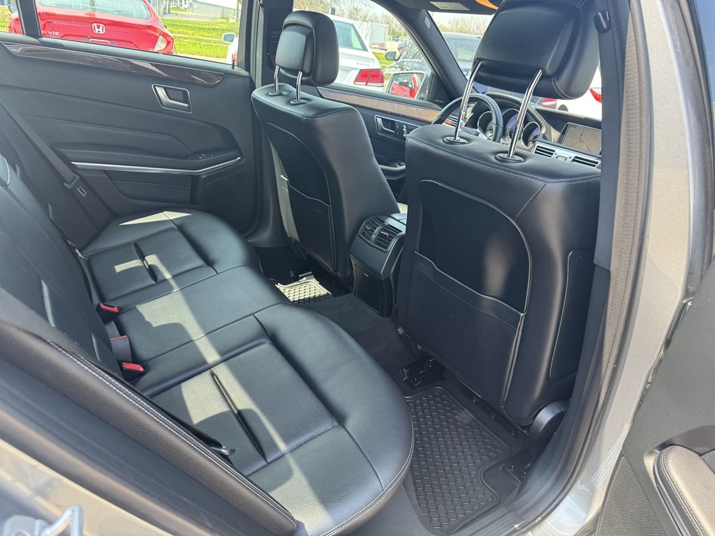 2014 Mercedes-Benz E-Class Image 15