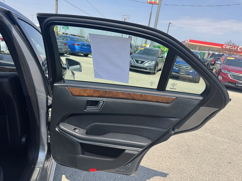 2014 Mercedes-Benz E-Class Image 17