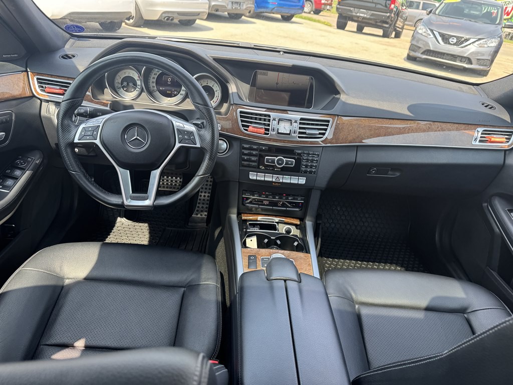 2014 Mercedes-Benz E-Class Image 21