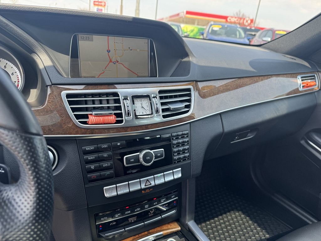 2014 Mercedes-Benz E-Class Image 27