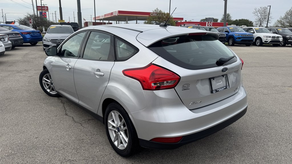 2015 Ford Focus Image 6