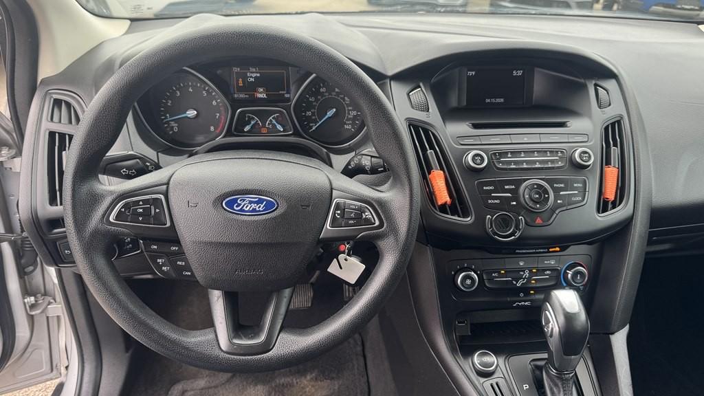 2015 Ford Focus Image 16