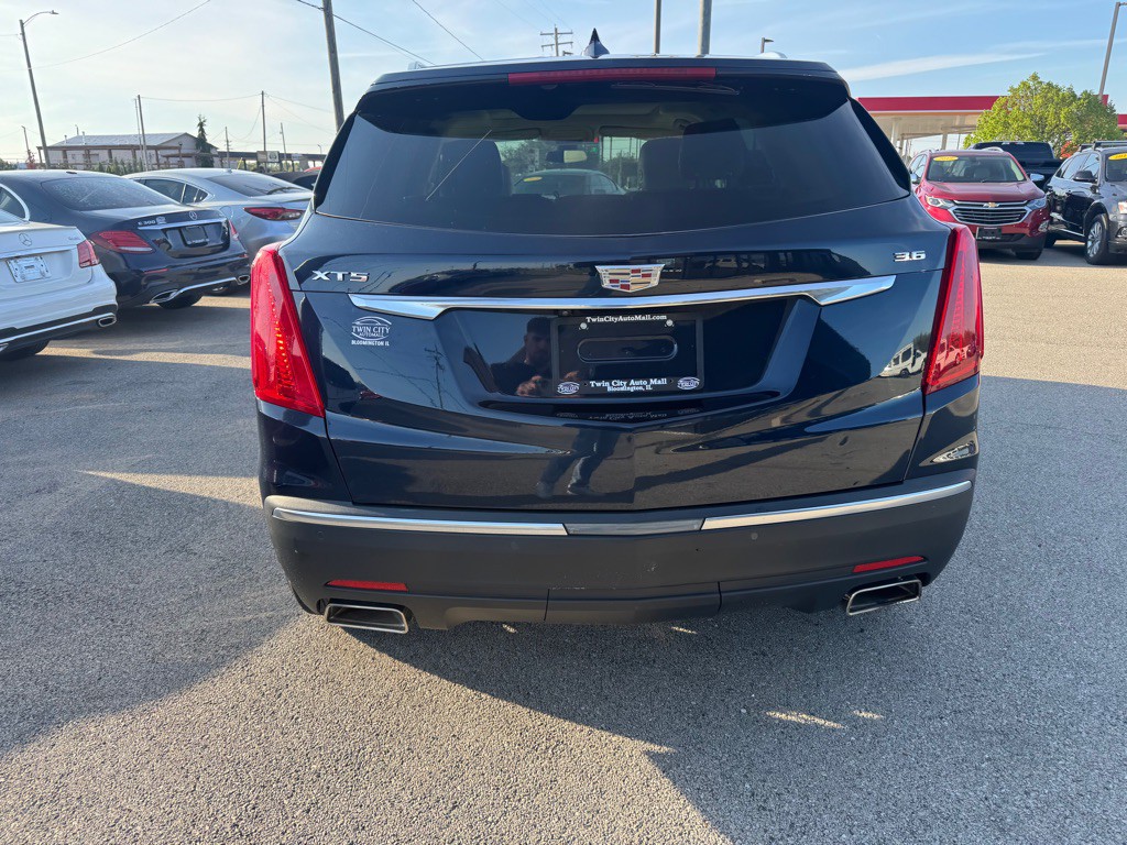 2017 Cadillac XT5 Image 7