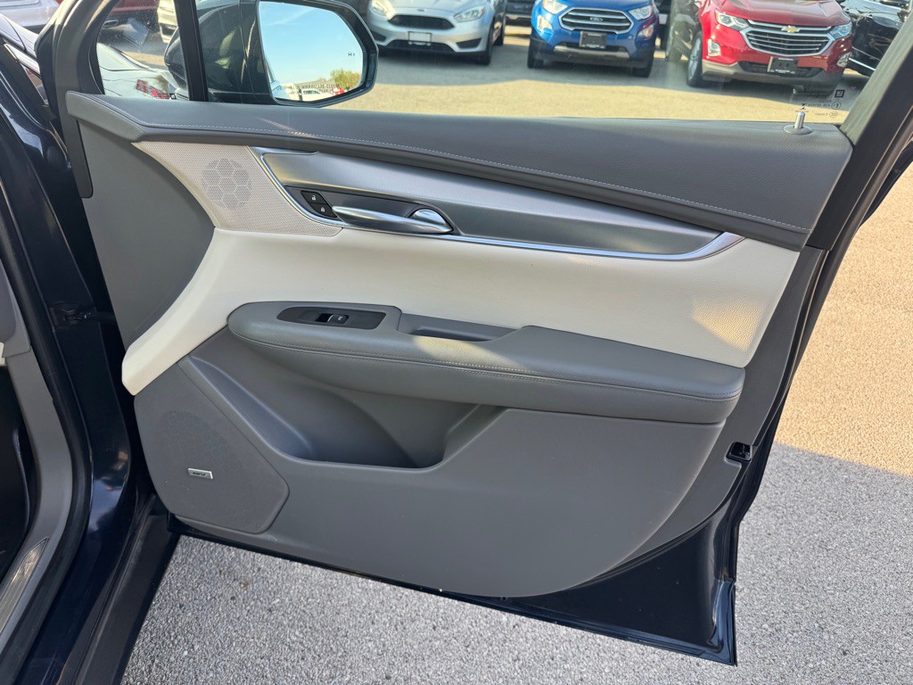 2017 Cadillac XT5 Image 13