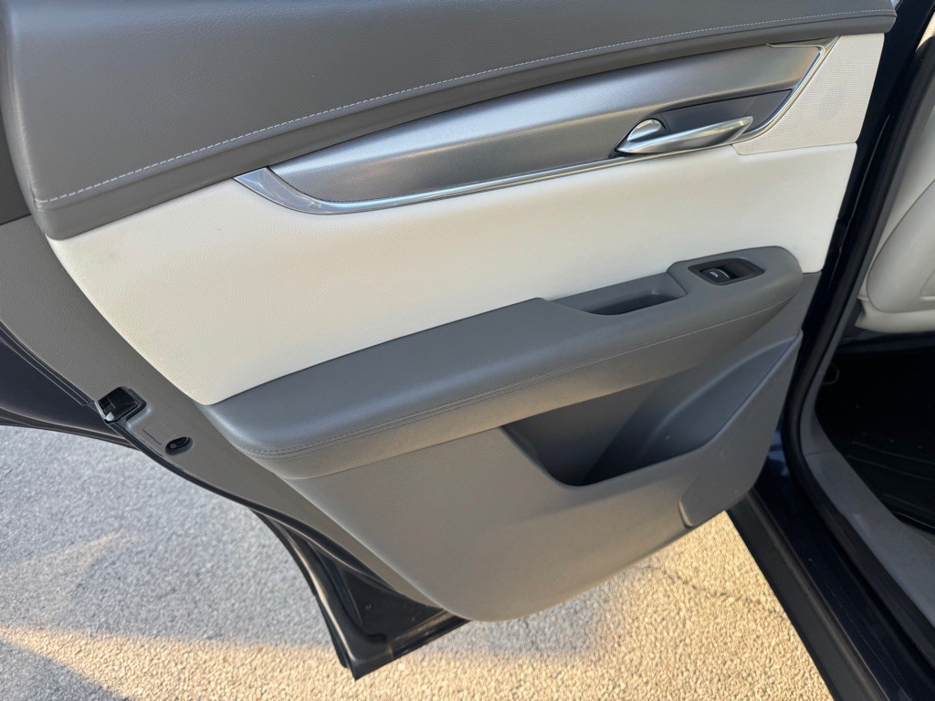 2017 Cadillac XT5 Image 21