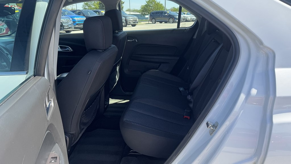 2017 Chevrolet Equinox Image 22