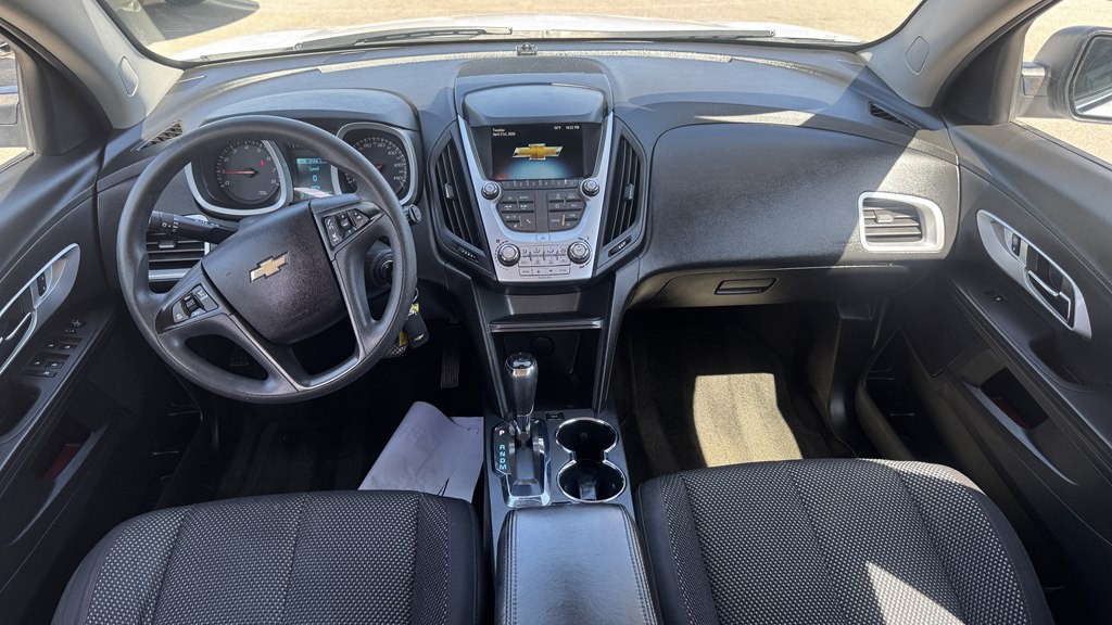 2017 Chevrolet Equinox Image 23