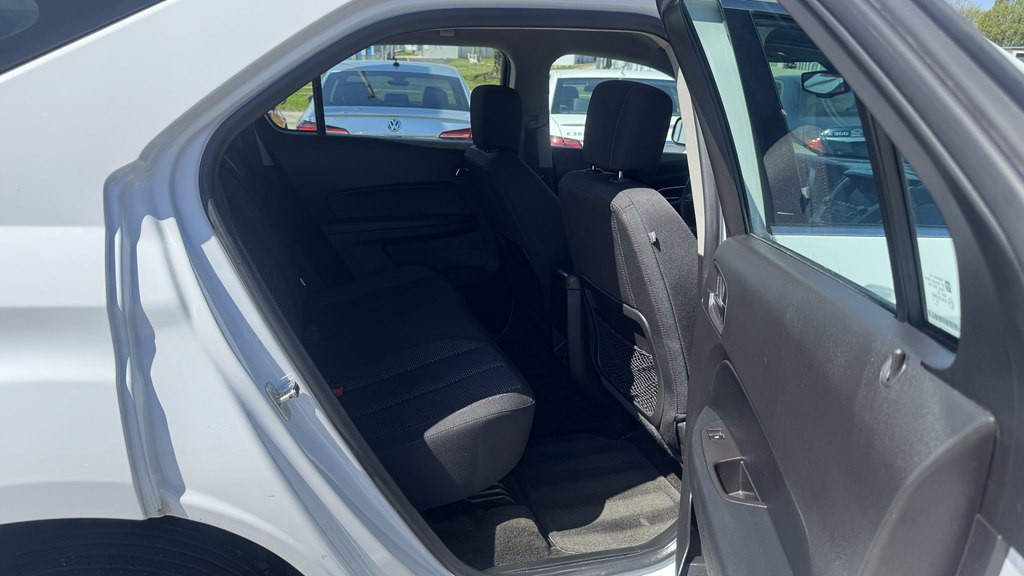 2017 Chevrolet Equinox Image 25