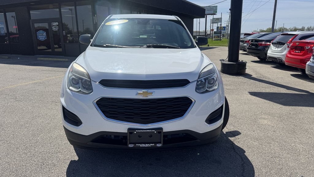 2017 Chevrolet Equinox Image 3