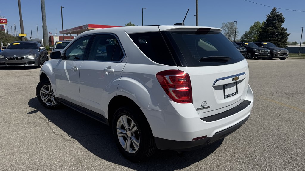 2017 Chevrolet Equinox Image 6