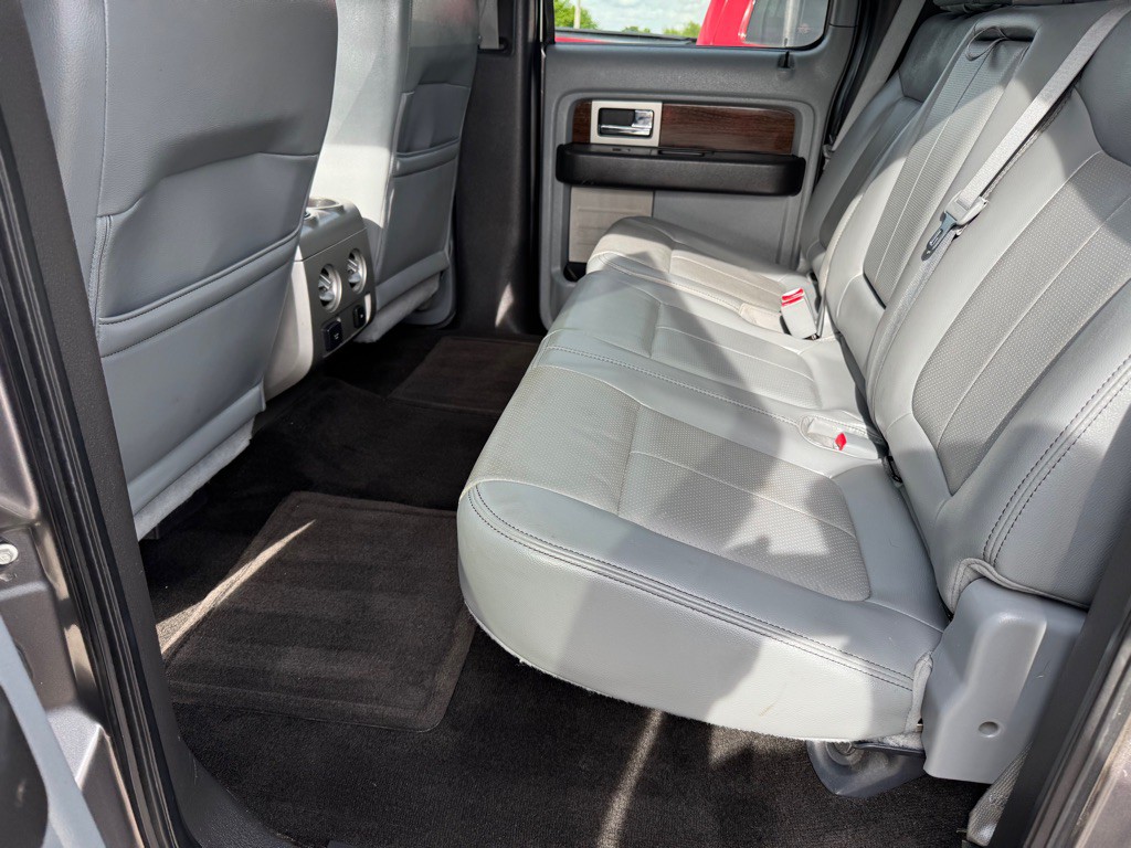 2014 Ford F-150 Image 24