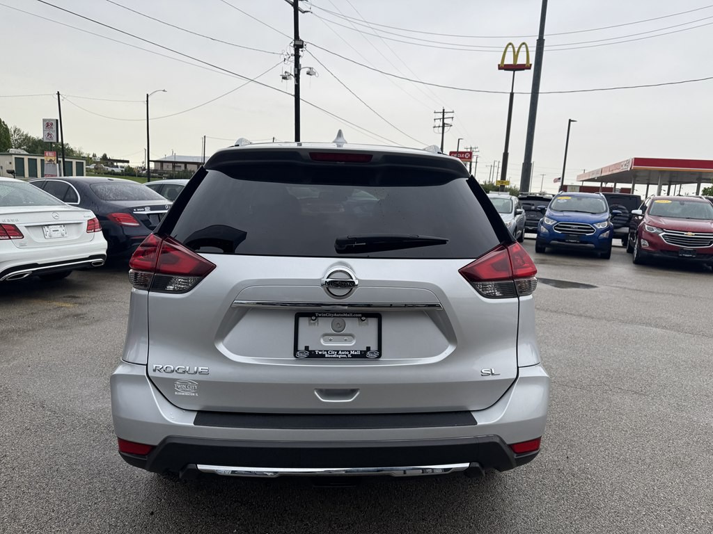 2018 Nissan Rogue Image 6