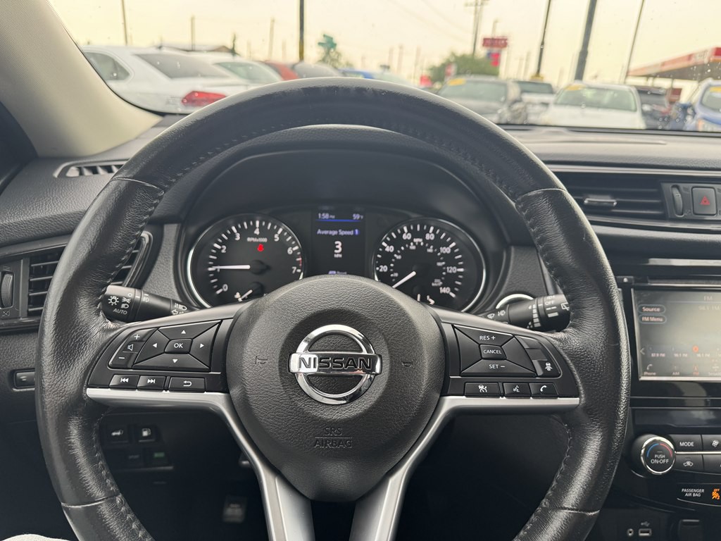 2018 Nissan Rogue Image 14