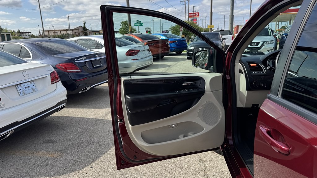 2018 Dodge Grand Caravan Image 14