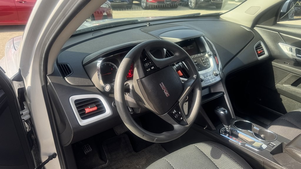 2017 GMC Terrain Image 15