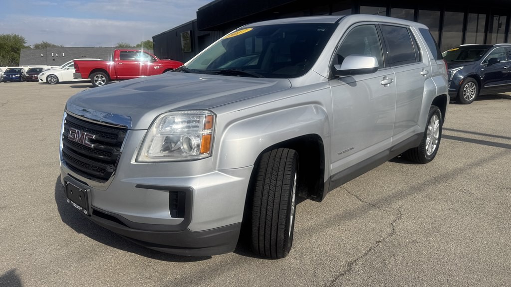 2017 GMC Terrain Image 4