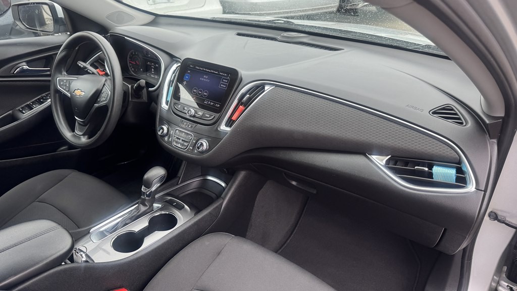 2021 Chevrolet Malibu Image 27