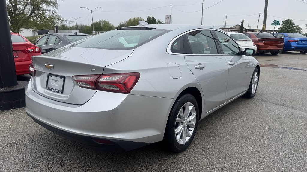 2021 Chevrolet Malibu Image 8