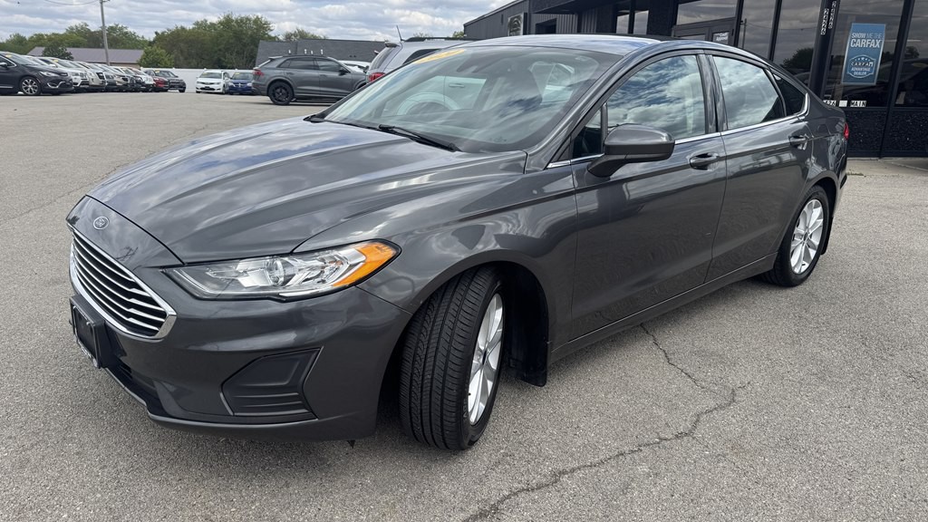 2020 Ford Fusion Image 4