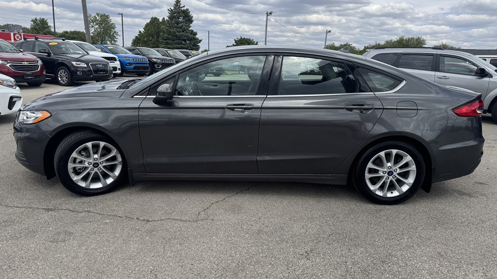 2020 Ford Fusion Image 5