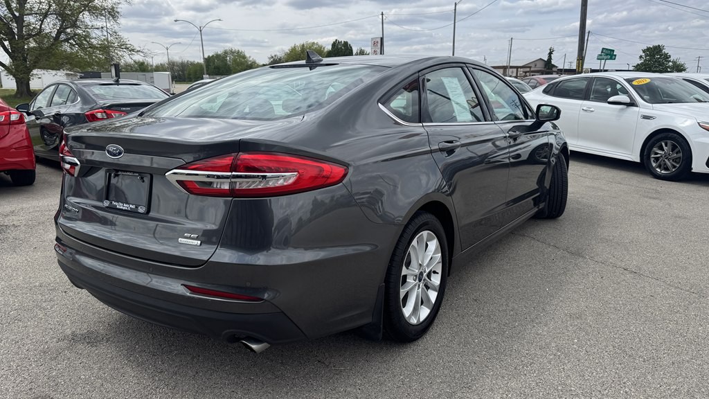 2020 Ford Fusion Image 8