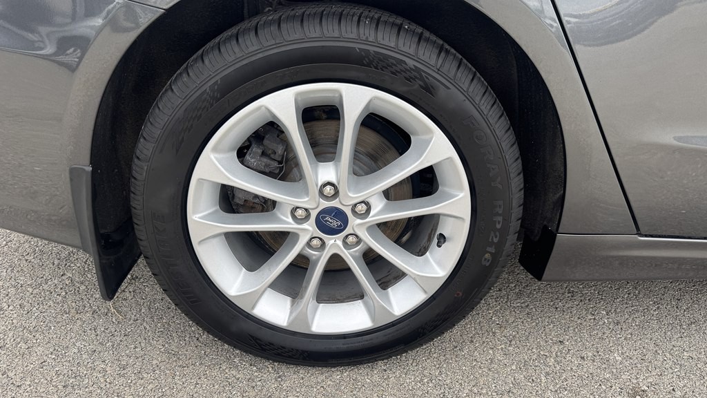 2020 Ford Fusion Image 13