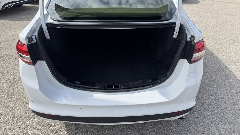 2018 Ford Fusion Image 11