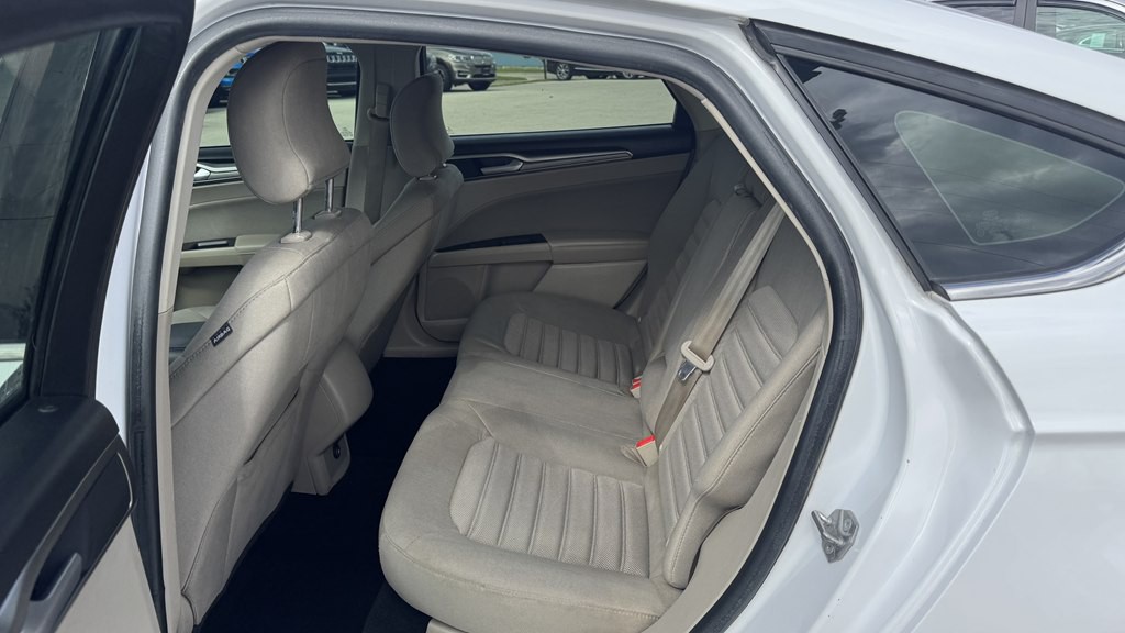 2018 Ford Fusion Image 21