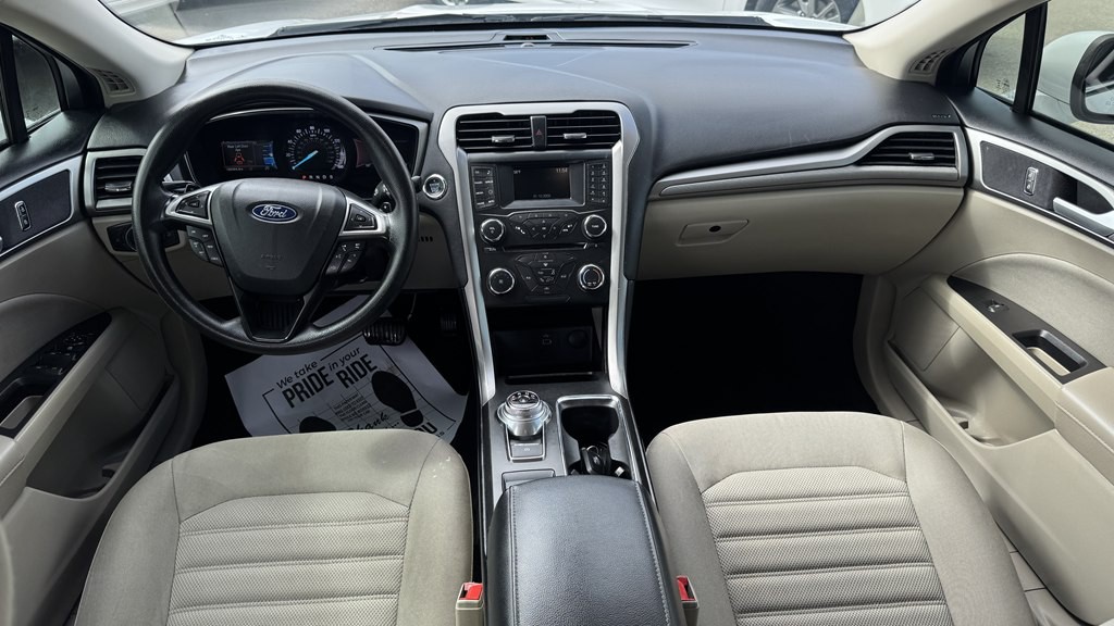 2018 Ford Fusion Image 22