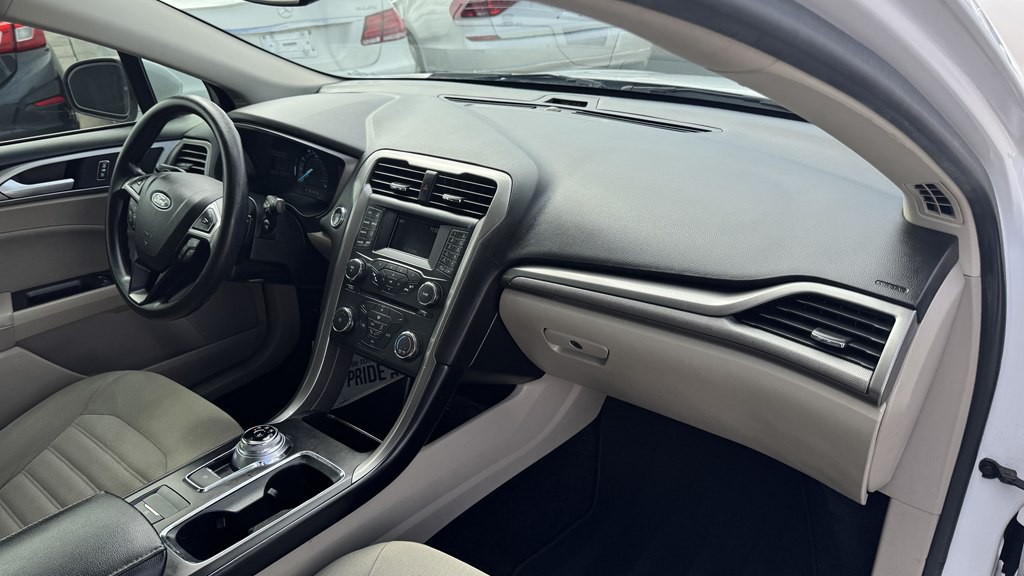 2018 Ford Fusion Image 26