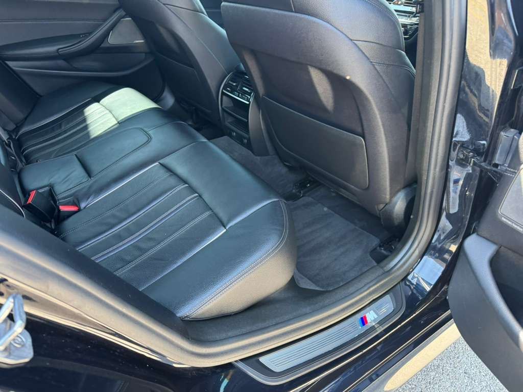 2018 BMW 5 Series Image 18