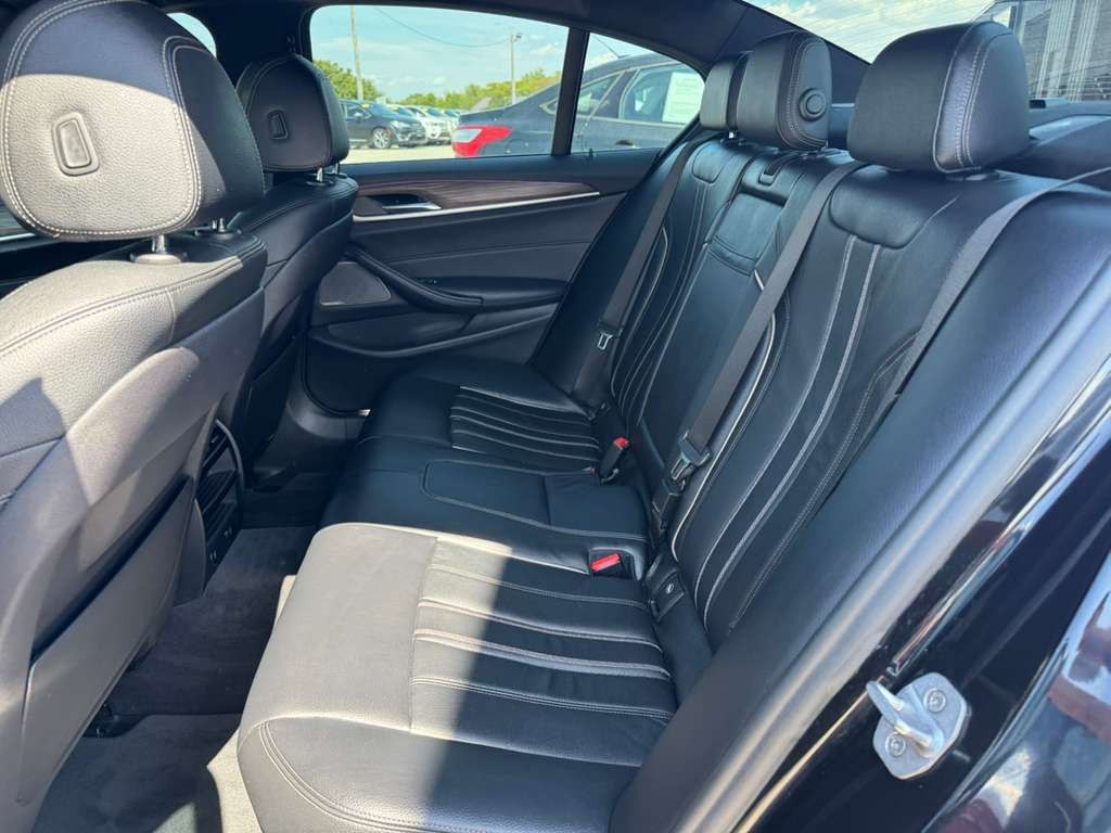 2018 BMW 5 Series Image 22
