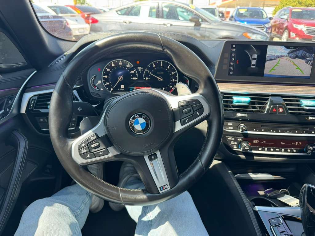 2018 BMW 5 Series Image 27
